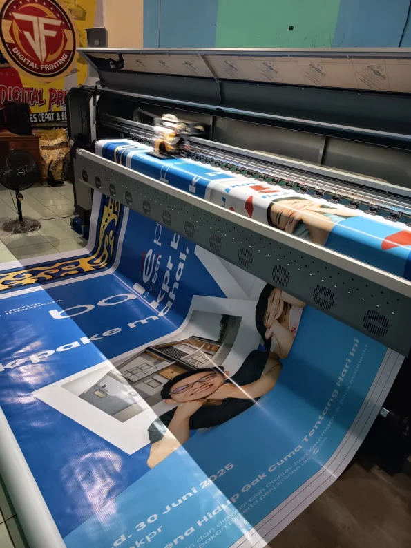 Jasa Cetak Spanduk Kalimantan Tengah Cepat dan Harga Terjangkau untuk Promosi Efektif